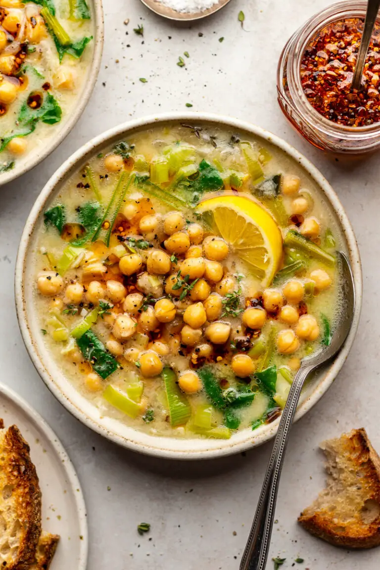 13 Mediterranean Dinner Recipes That Taste Like a Vacation on a Plate