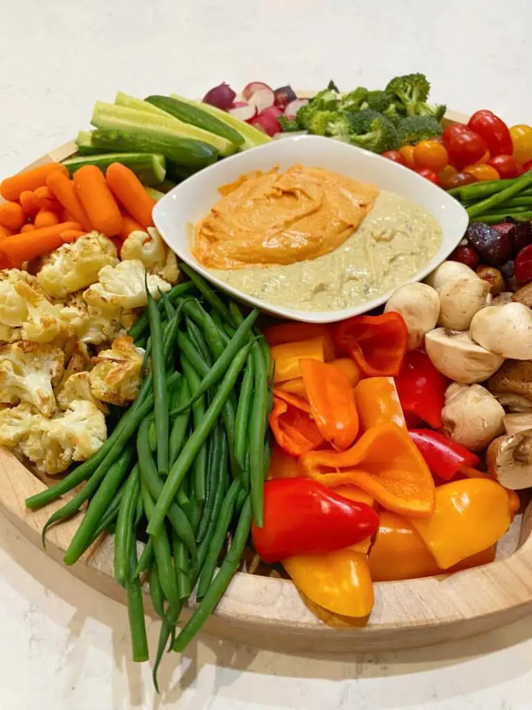 21 Vegetable Charcuterie Board Ideas That Steal the Show Every Time
