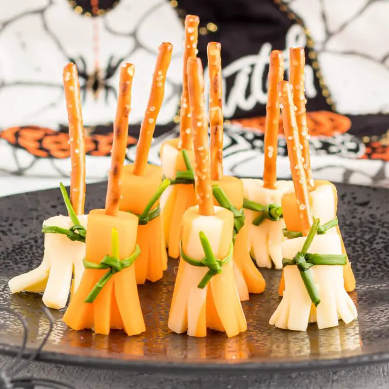 45 Halloween Snacks That Are So Good, It’s Scary (You’ll Want to Make Them All!)