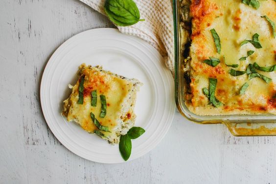Creamy Herb Vegetable Lasagna Bake