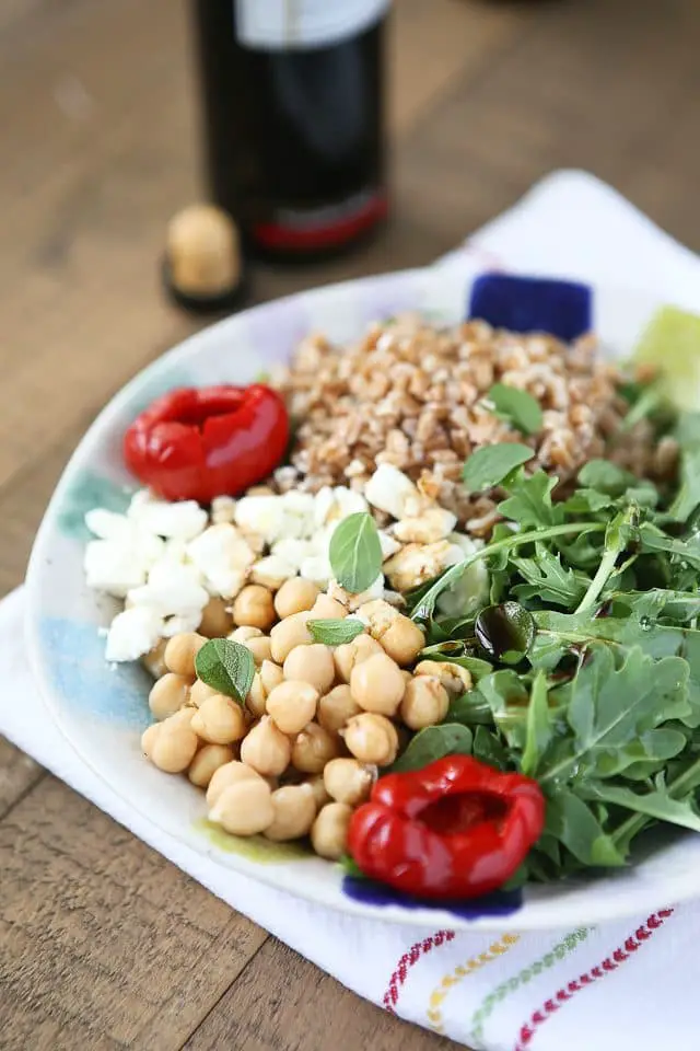 Farro Grain Bowl with Chickpeas and Arugula